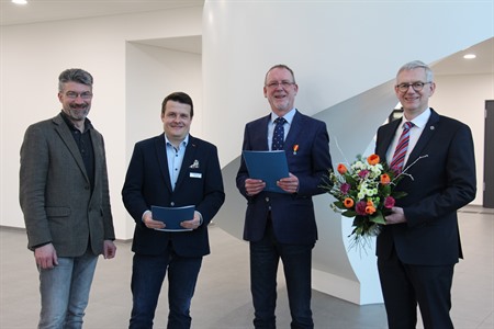 v.l.n.r.: Jan Effinger, Christian Poschlod, Thomas Pöggel und Landrat Dr. Heiko Blume